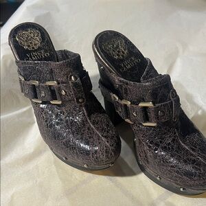 Vince Camuto Women's Textured Black Mules